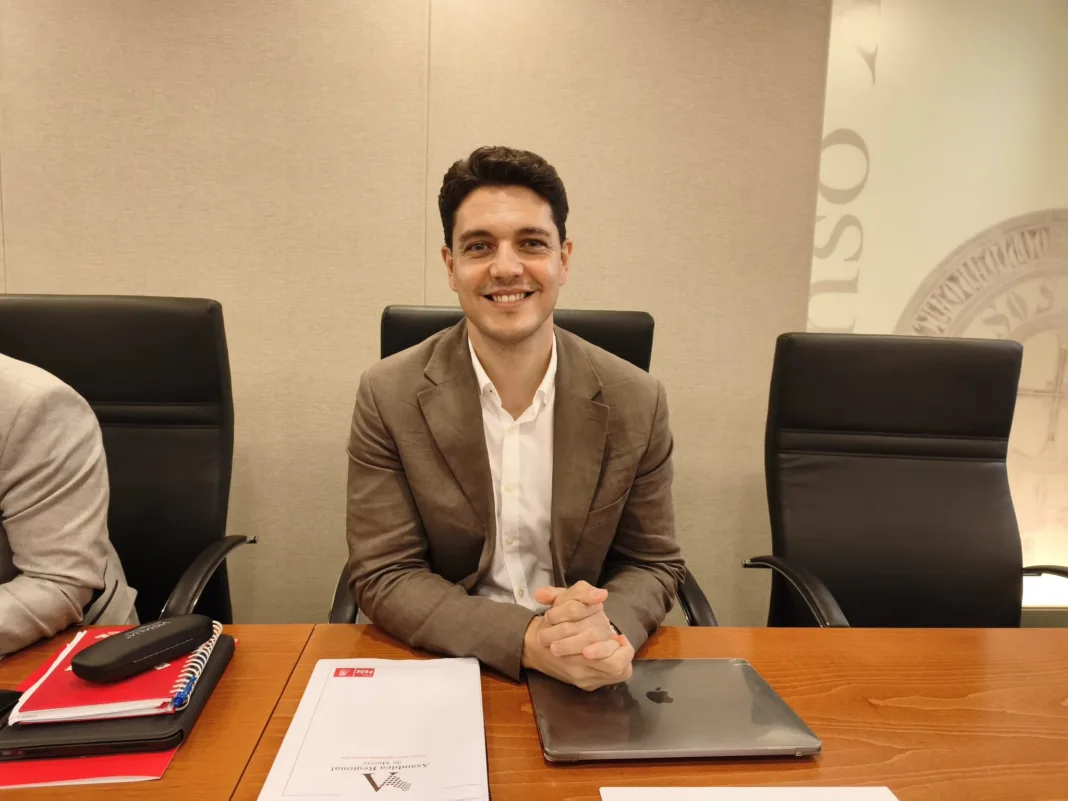 El PP bloquea controlar la publicidad institucional de López Miras