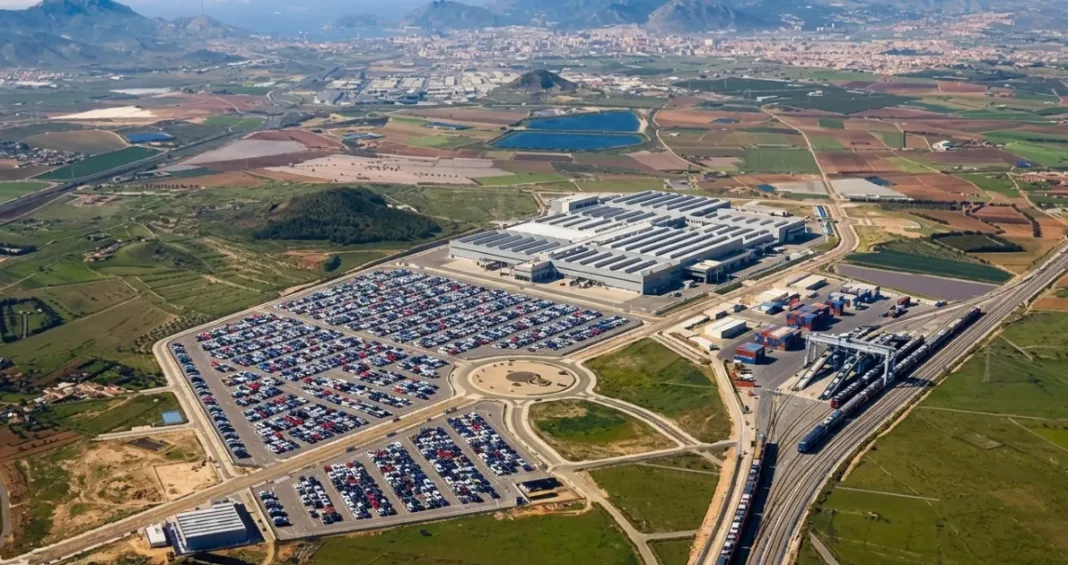 Cartagena debe pelear la megafábrica de MG