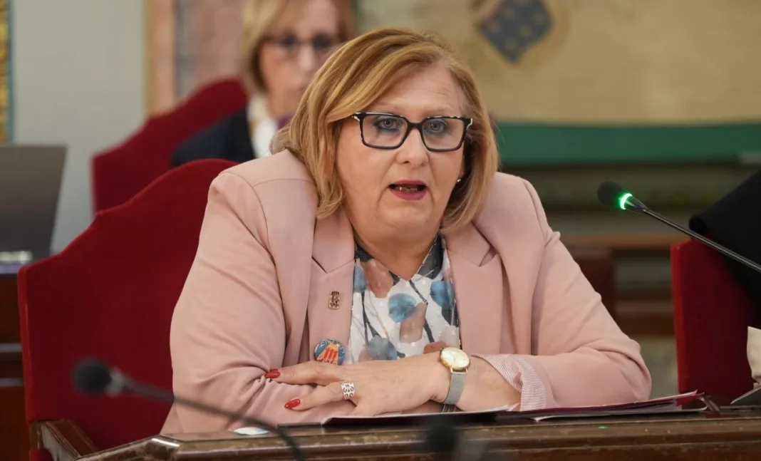 Sarría reta a Guillén a mostrar los parques inclusivos de Murcia