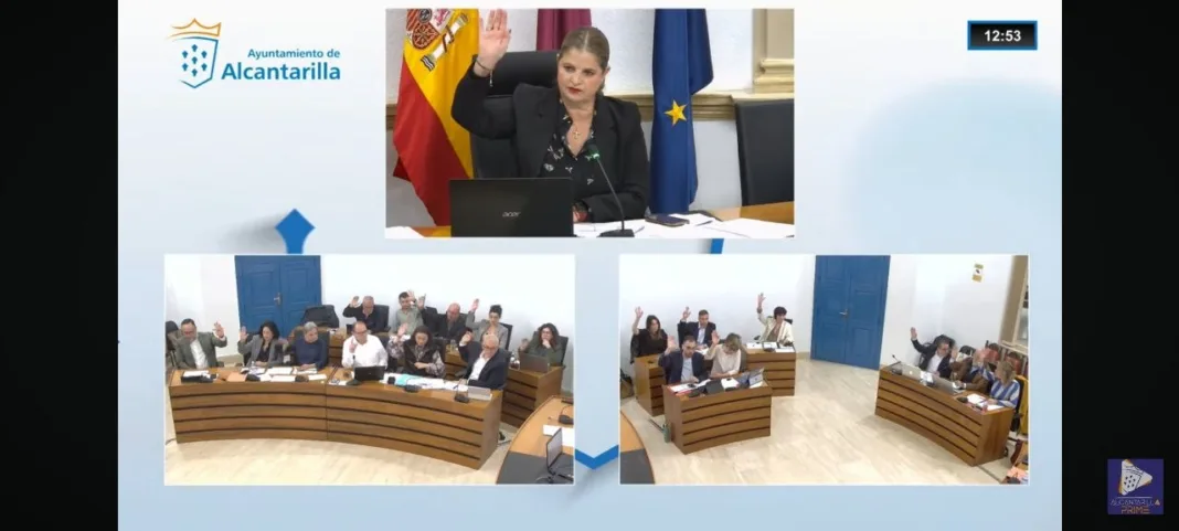 El PSOE acusa al PP de incumplir el transporte gratuito en días festivos en Alcantarilla