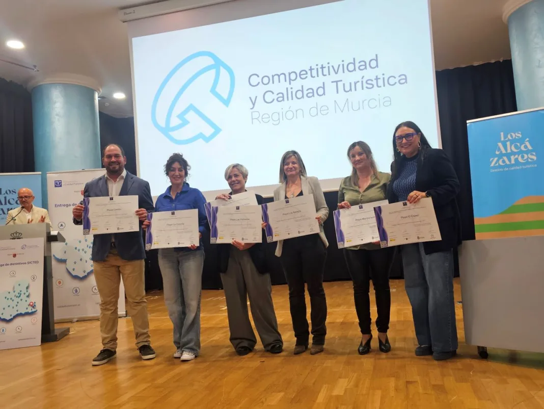 Los Alcázares refuerza su apuesta turística con nuevos distintivos SICTED