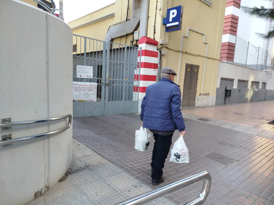 El PCAN exige abrir el parking del Mercado de Santa Florentina tras dos años cerrado