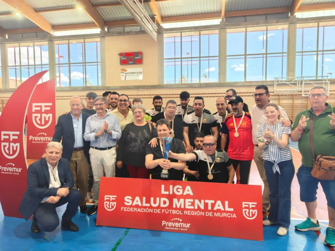 Vikingos AFEMCE conquista la Liga de Salud Mental en Cieza