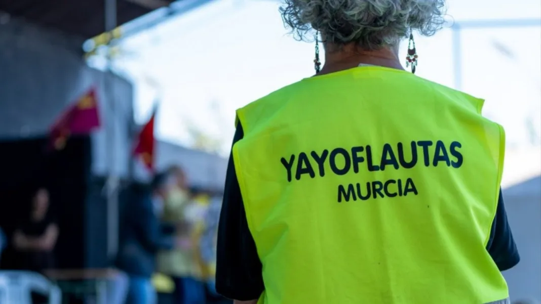 Yayoflautas lleva al juzgado el pacto PP-Vox sobre menores