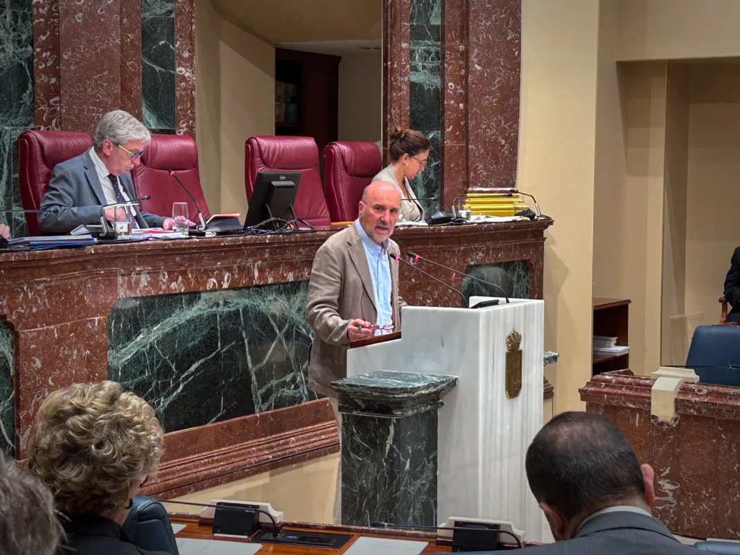 PP y Vox bloquean la subida salarial en los centros de menores PP y Vox bloquean la subida salarial en los centros de menores