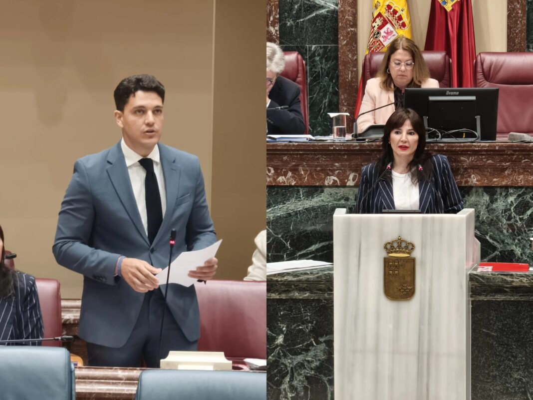 El PSOE acusa a López Miras de fallar a mujeres e infancia