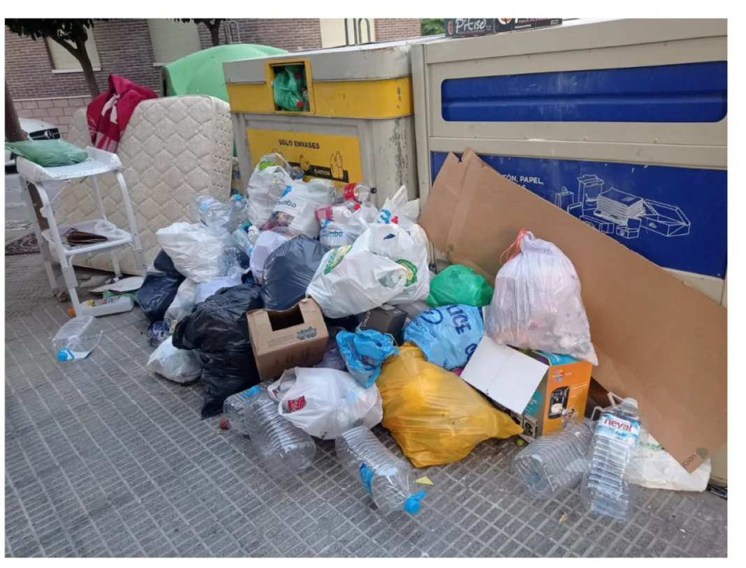 IU-Verdes exige a Tomás Rubio soluciones urgentes ante la acumulación de basura en Cieza