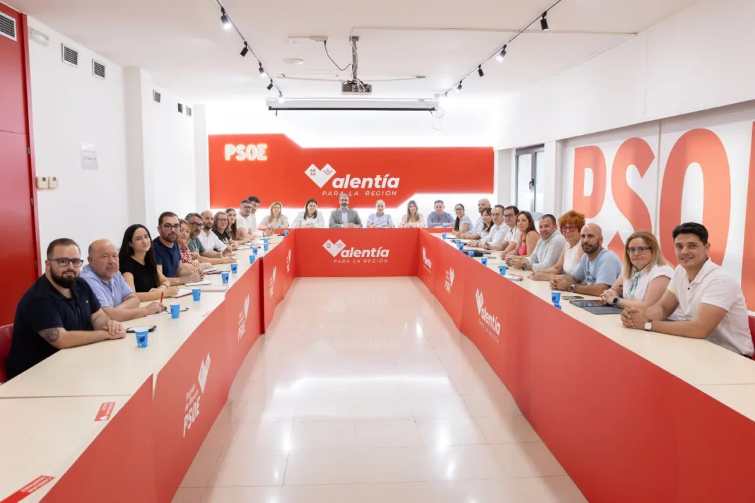 Francisco Lucas acelera la carrera electoral del PSRM con primarias en julio