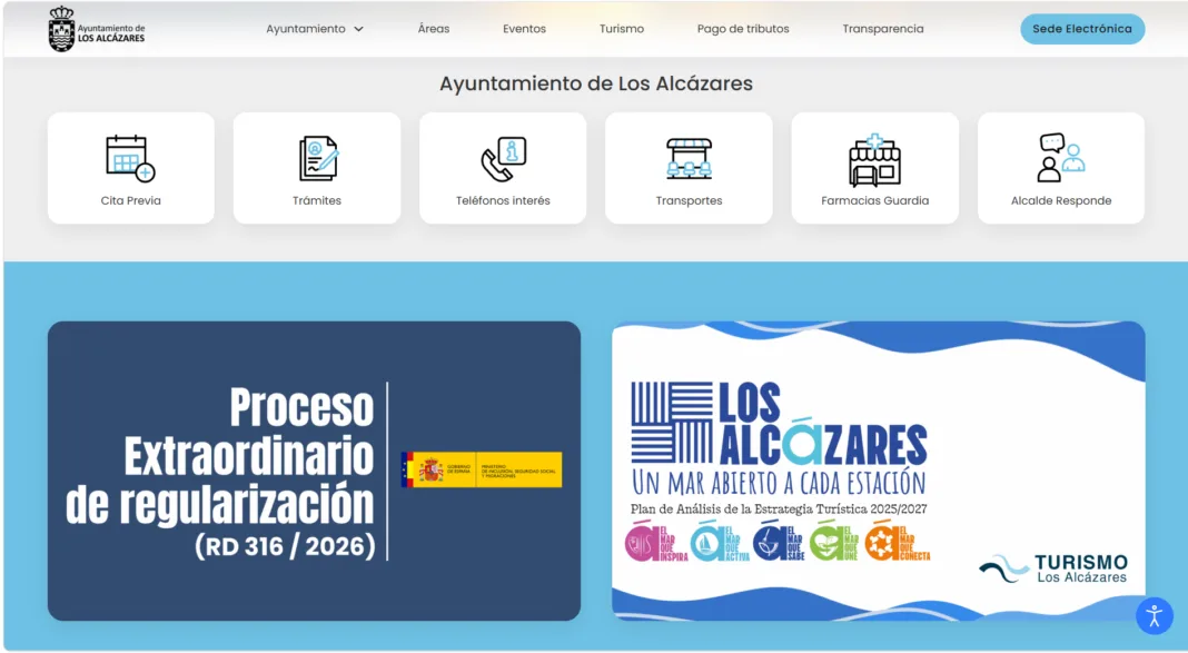 Los Alcázares estrena una web municipal más accesible y orientada a servicios