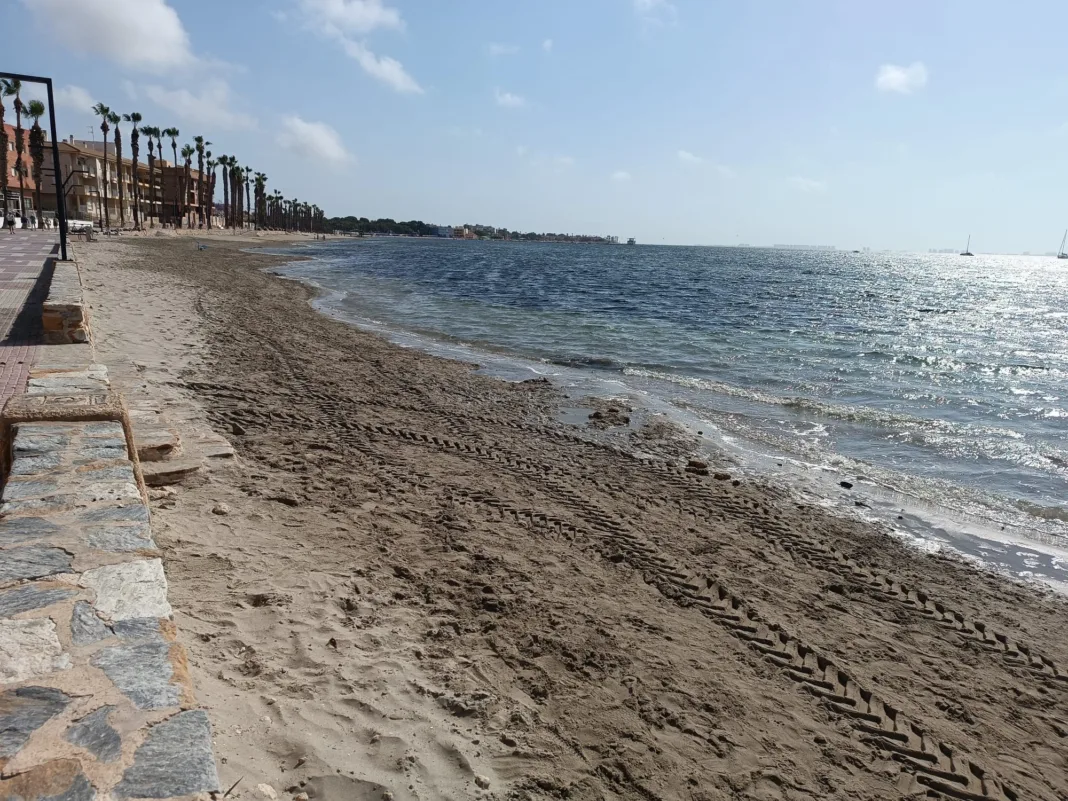 Estado Playas Los Alcázares Los Alcázares espera autorización para recuperar las playas dañadas por las lluvias