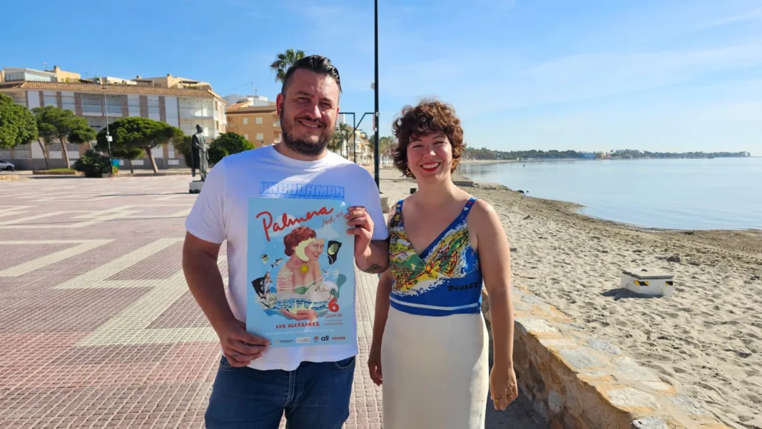 PRESENTACIÓN PALMERA FEST LOS ALCÁZARES Los Alcázares convierte la Plaza del Espejo en escaparate de cultura alternativa