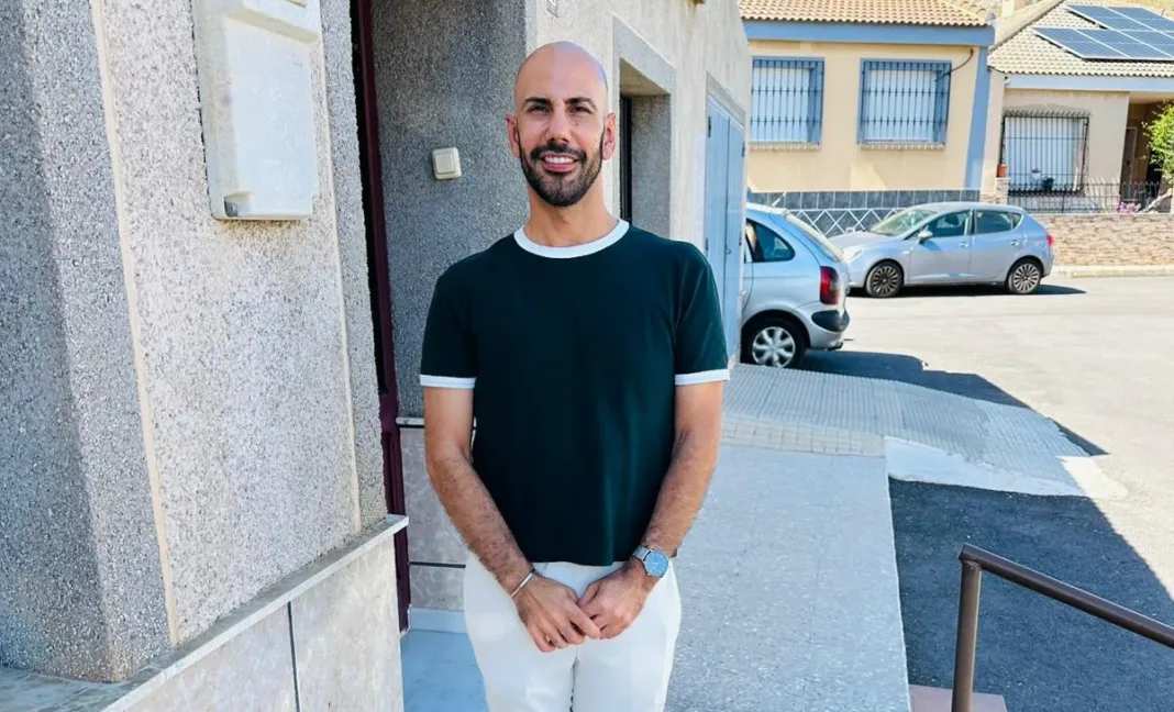 El PSOE exige actuar ante una plaga de cochinillas en el Estrecho de San Ginés