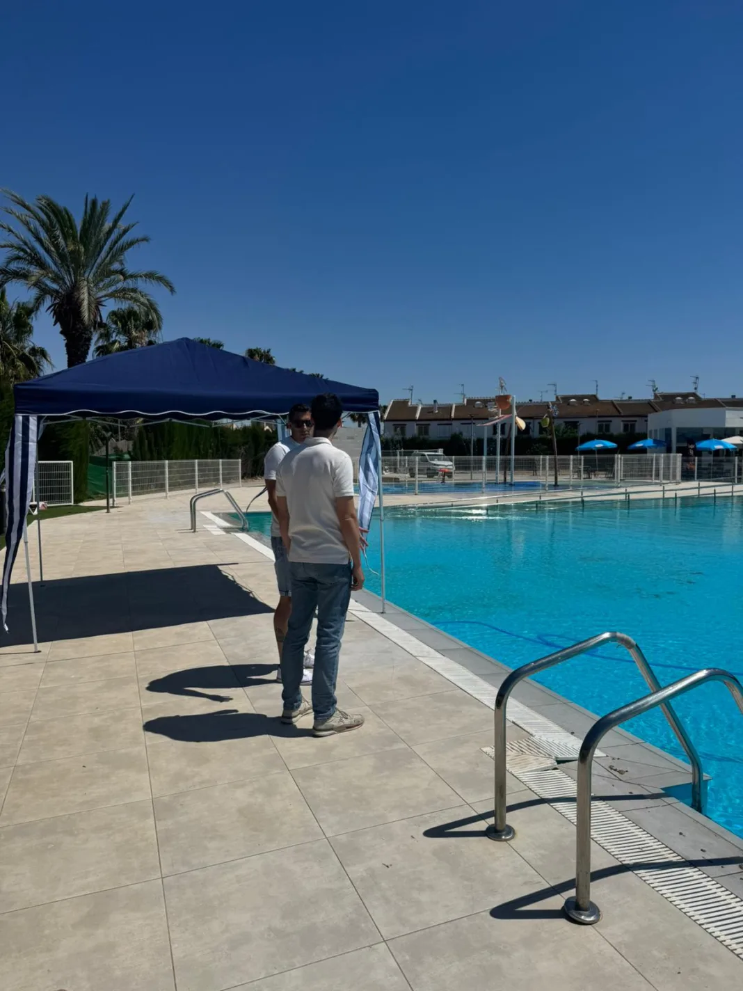 Piscina Ola Azul Los Alcázares La piscina Ola Azul de Los Alcázares abre la temporada de verano