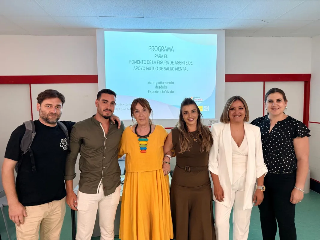 La Región de Murcia prueba agentes de apoyo mutuo en la red pública de salud mental La Región de Murcia prueba agentes de apoyo mutuo en la red pública de salud mental
