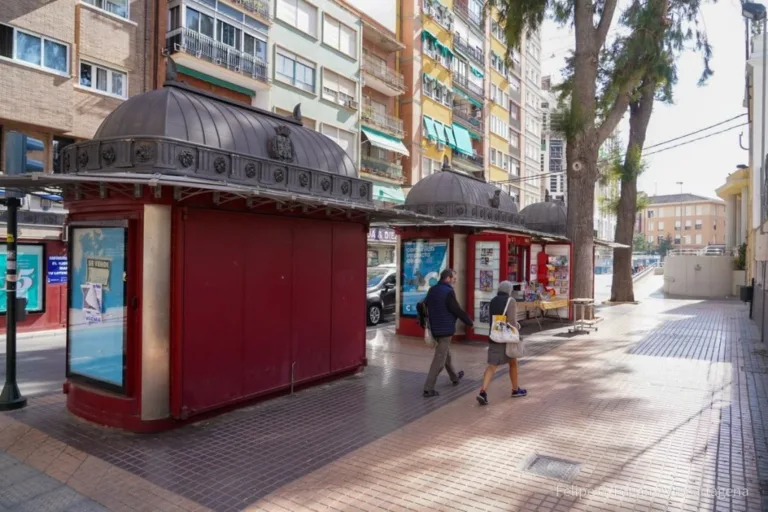El PSOE denuncia seis meses de retraso en la Ordenanza de Quioscos de Cartagena