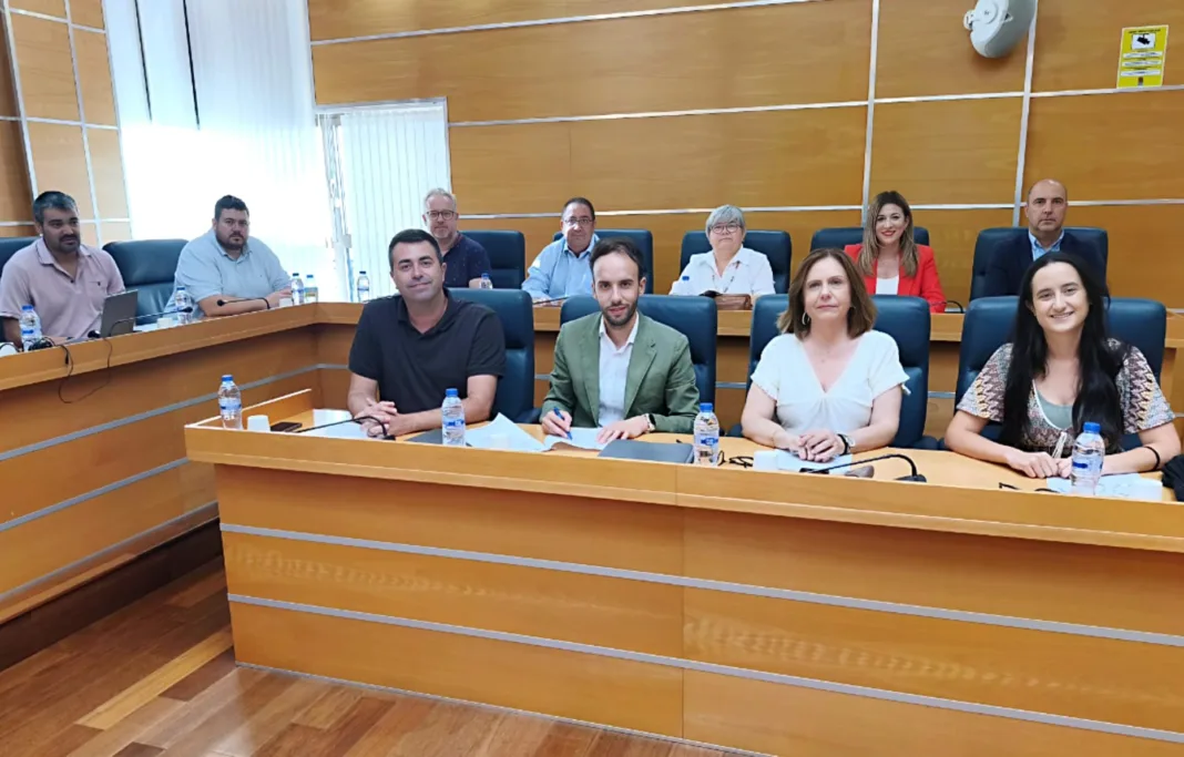 PP y Vox rechazan un plan de climatización para los colegios de Molina
