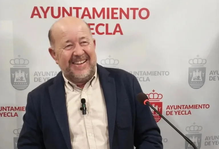 Cristóbal Ruiz será el candidato del PSOE a la Alcaldía de Yecla