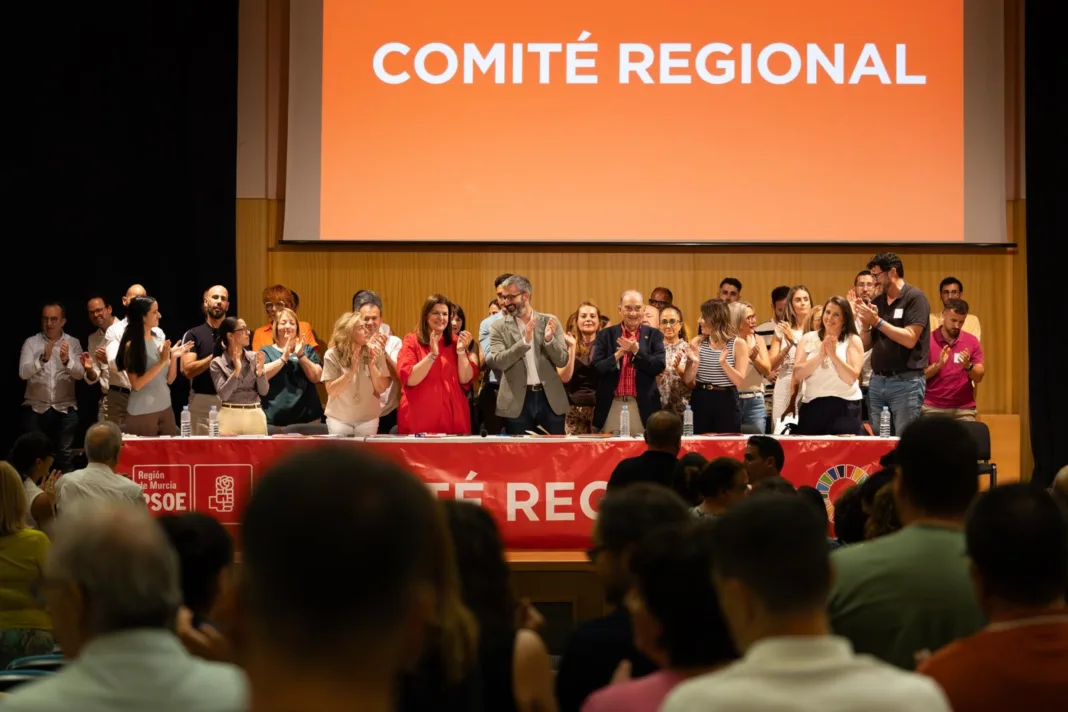 Lucas llama a recuperar la ilusión para transformar la Región de Murcia