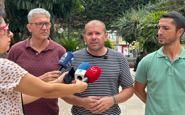 El PSOE denuncia falta de bomberos y vehículos operativos en el CEIS