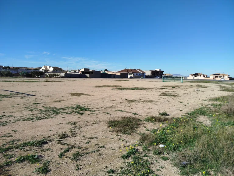 El PCAN acusa a Arroyo de dejar sin licitar tres residencias prometidas