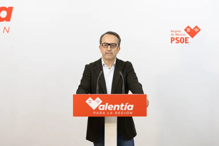 El PSOE acusa al PP de rechazar una quita de 3.318 millones