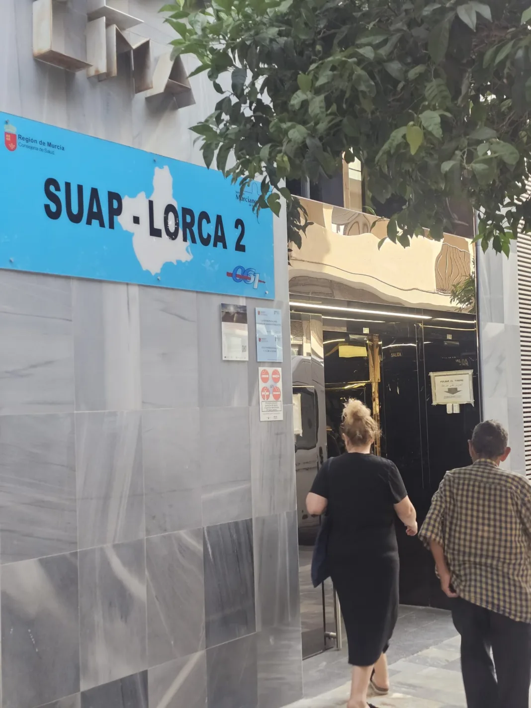 SANTA ROSA DE LIMA (3) Casalduero exige un plan de choque por las listas de espera del Rafael Méndez