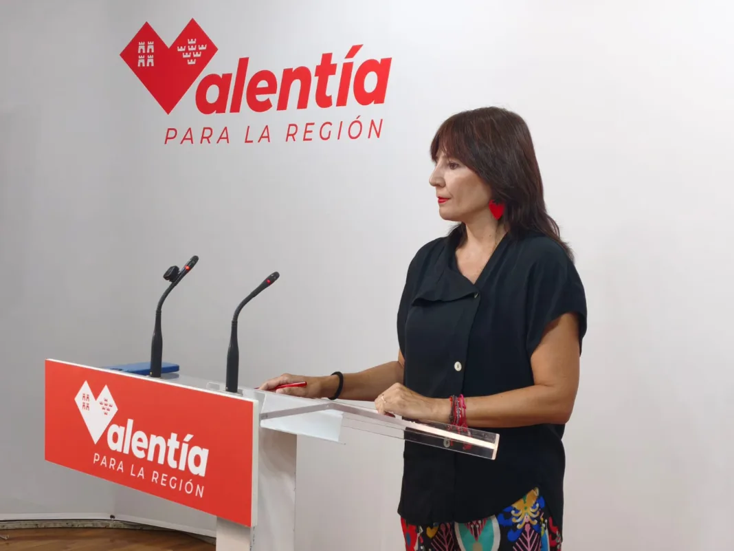 Marisol sánchez 17-09-26 El PSOE cifra en casi 200.000 los pacientes en listas de espera sanitarias