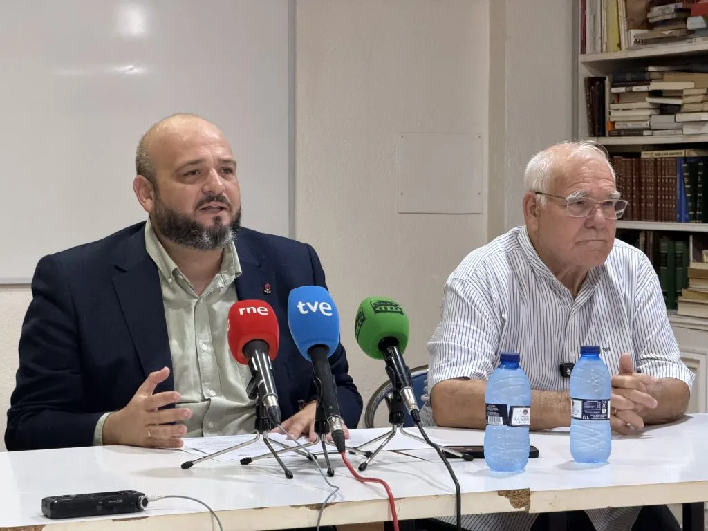 RP-UA1-Los-Mateos-4-1024x768 El PSOE alerta de plomo en sangre de vecinos de Los Mateos y exige actuar