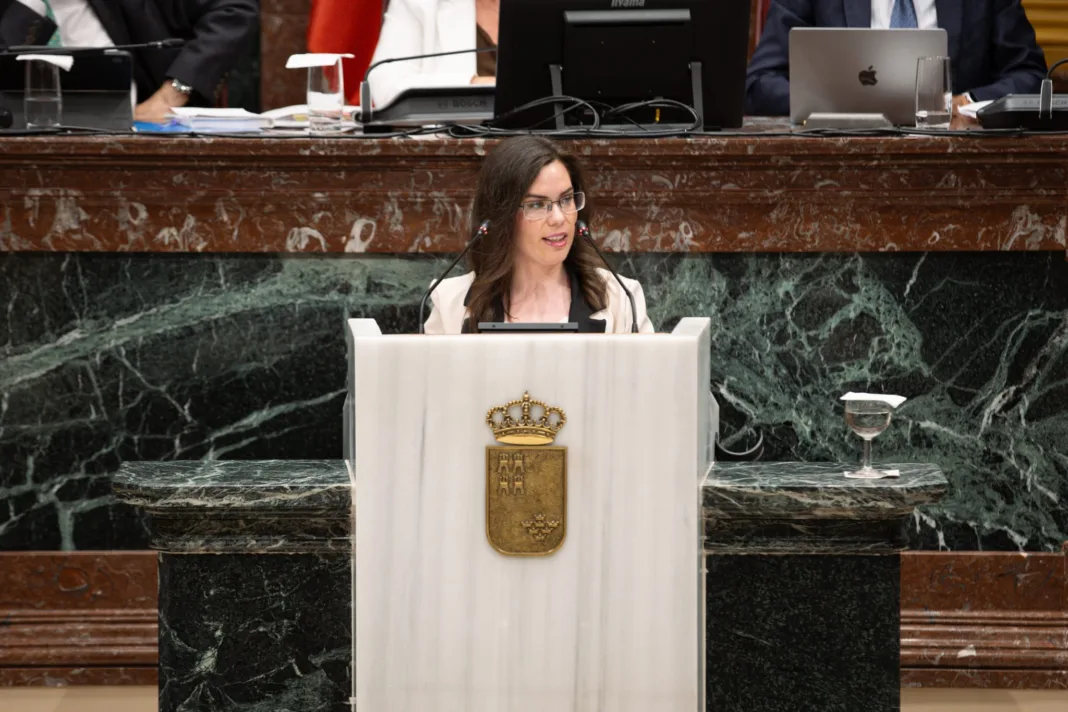 Toñi Abenza El PSOE denuncia que miles de menores vulnerables siguen sin beca comedor en Murcia