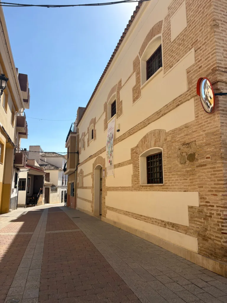 Correos reabre en Alhama el 13 de octubre en un local cedido por el Ayuntamiento