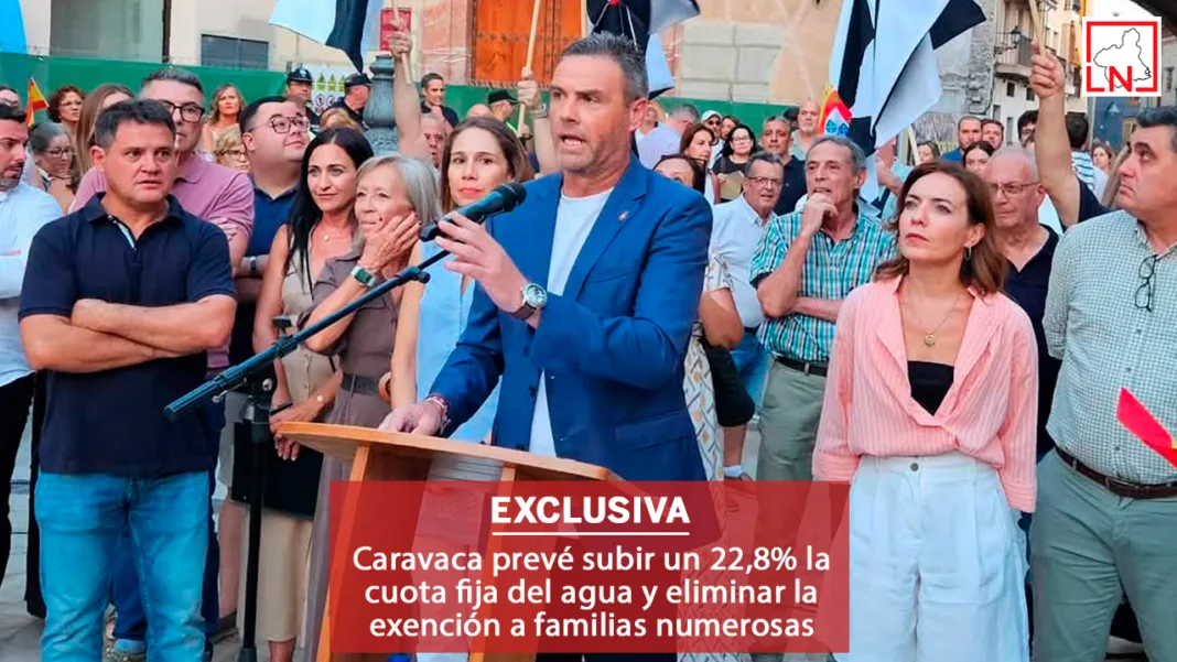 Caravaca prevé subir un 22,8% la cuota fija del agua y eliminar la exención a familias numerosas