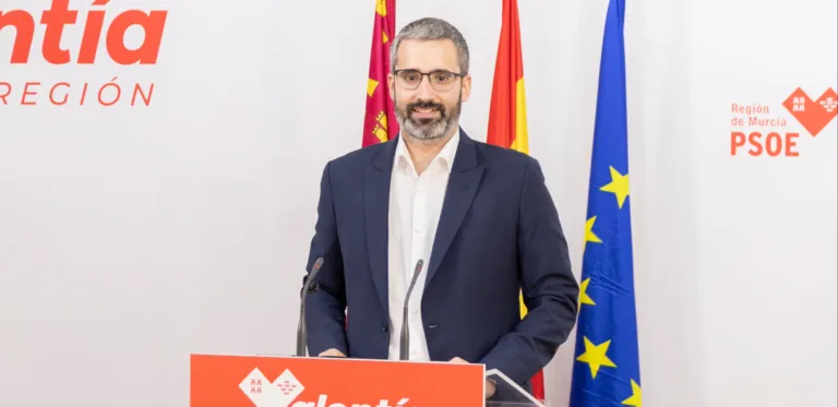 Lucas denuncia perjuicios para 120.000 murcianos por el rechazo a los decretos de vivienda