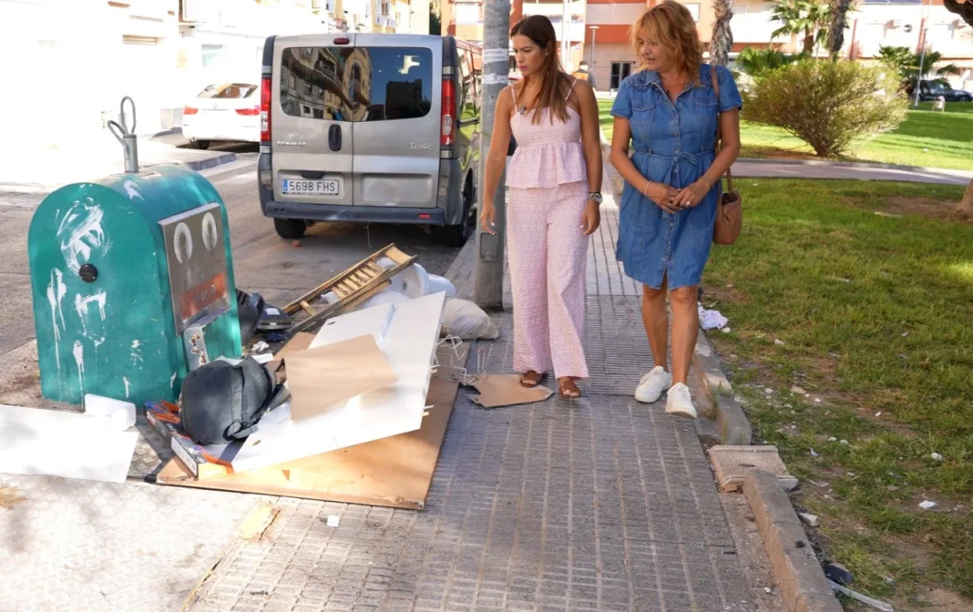 IMAGEN 1 El PSOE denuncia el deterioro de Puente Tocinos y reclama al PP reparaciones urgentes