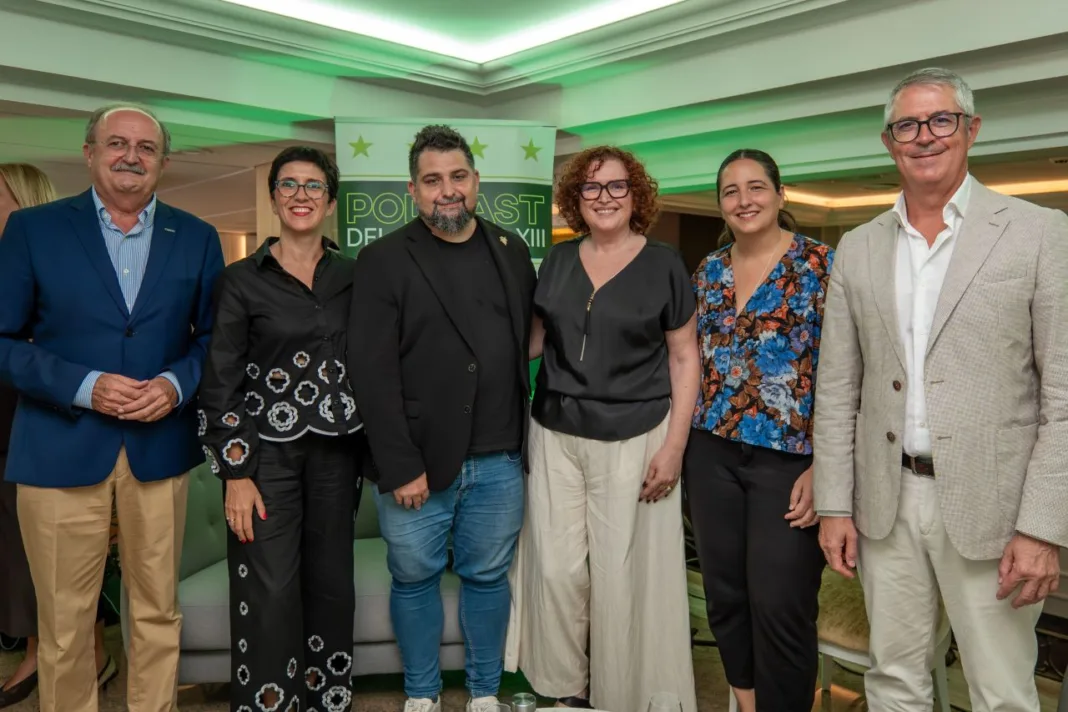 María Gómez y Adrián de Marcos reivindican las raíces de Cartagena en un nuevo pódcast