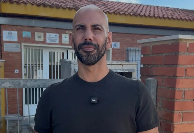 El PSOE denuncia que las redes eléctricas obsoletas bloquean la climatización escolar en Cartagena