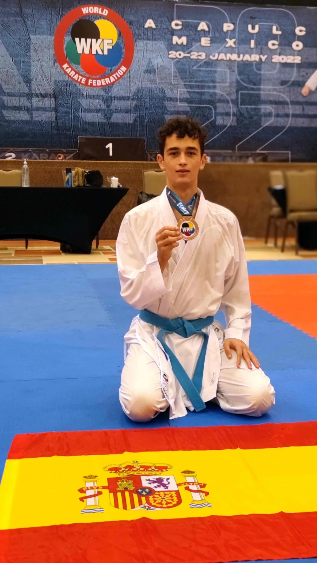 Ángel Turpín recibirá el Premio Ginés Olmo por compaginar el karate con Medicina