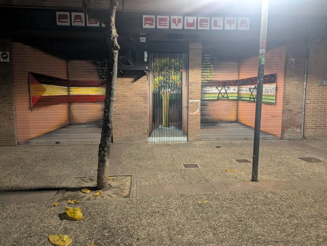 Vandalizan un mural del artista palestino Taqi Spateen en el barrio murciano de El Carmen