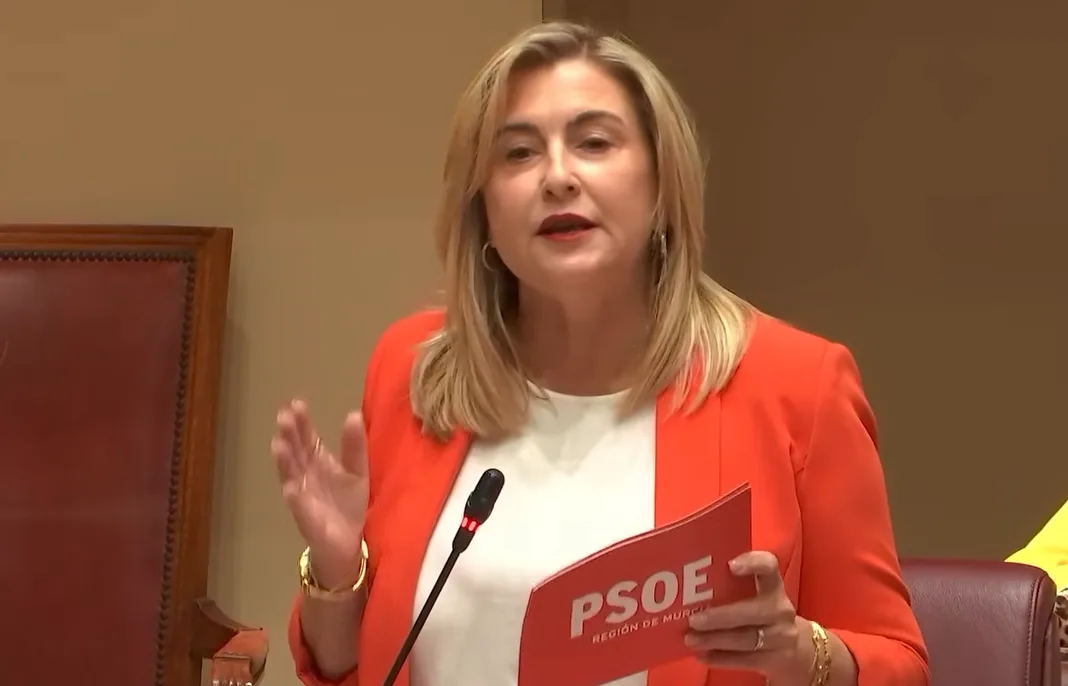 El PSOE acusa a López Miras de anteponer a Feijóo a la subida del SMI
